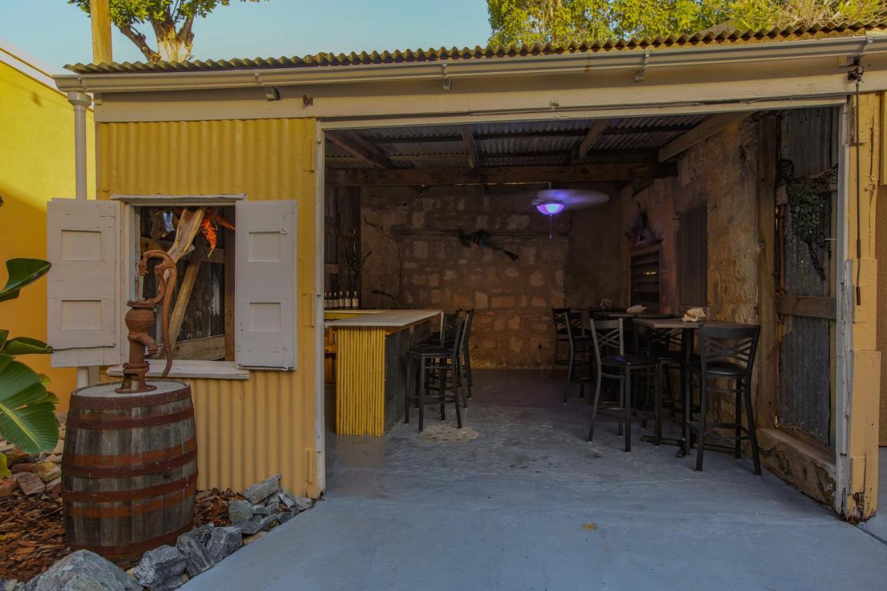 מלון Frederiksted Victoria House מראה חיצוני תמונה