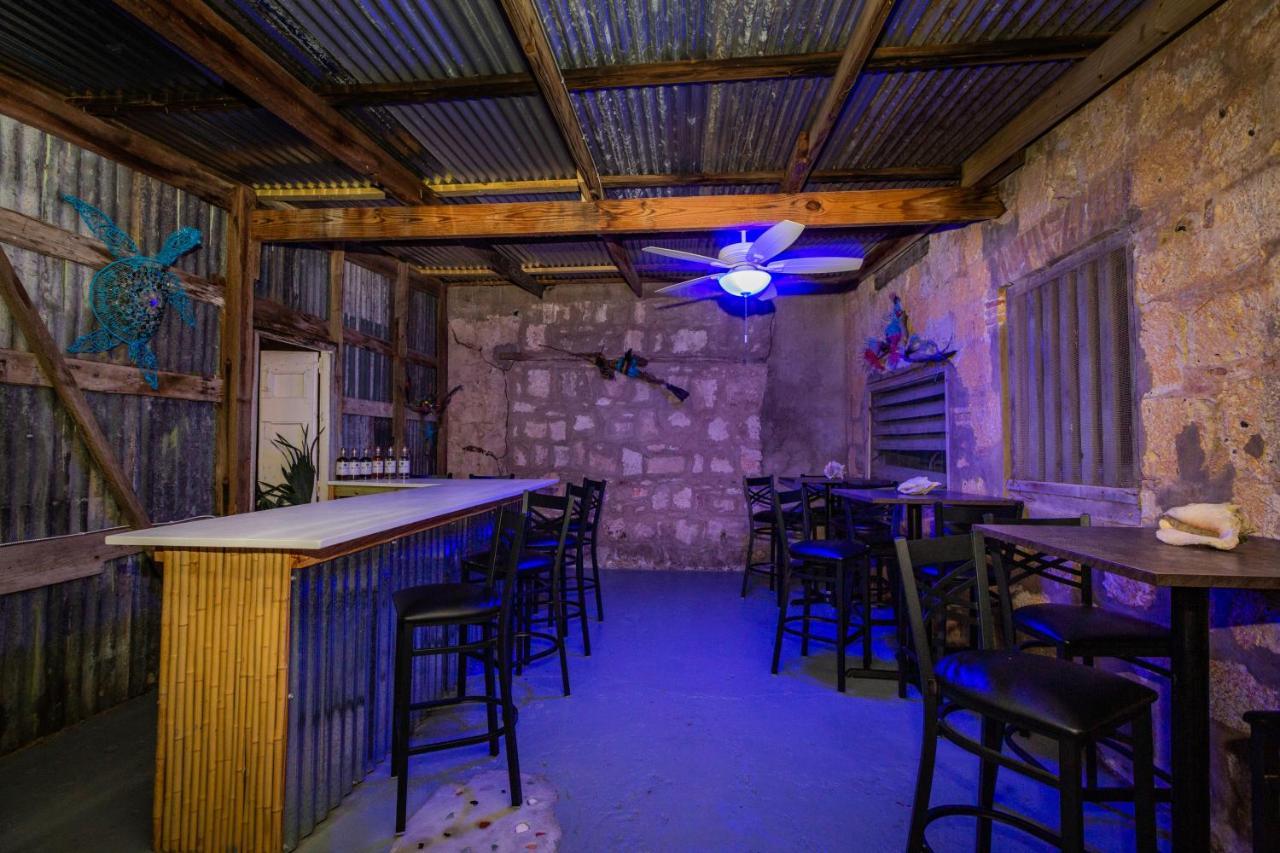 מלון Frederiksted Victoria House מראה חיצוני תמונה