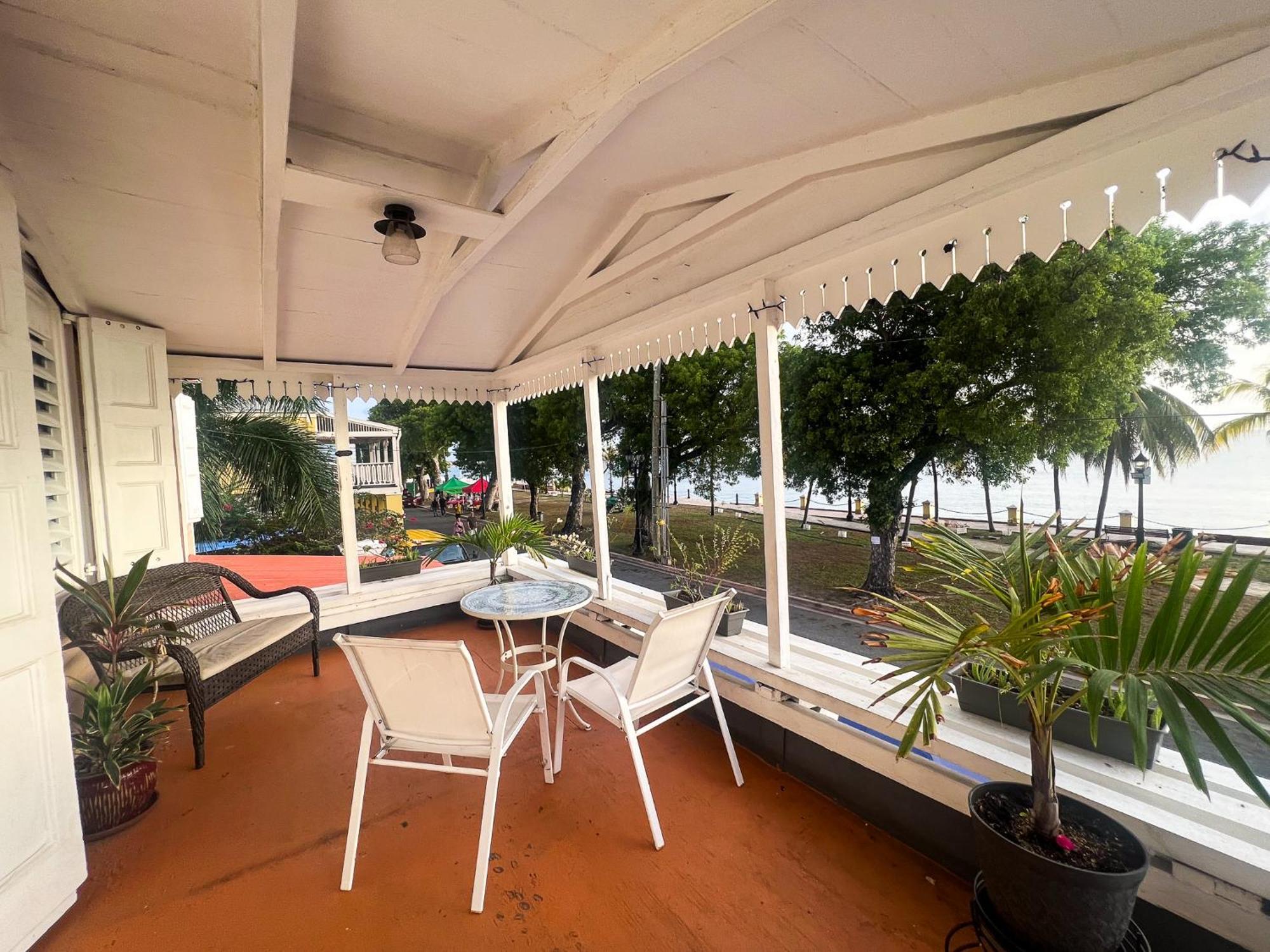מלון Frederiksted Victoria House מראה חיצוני תמונה